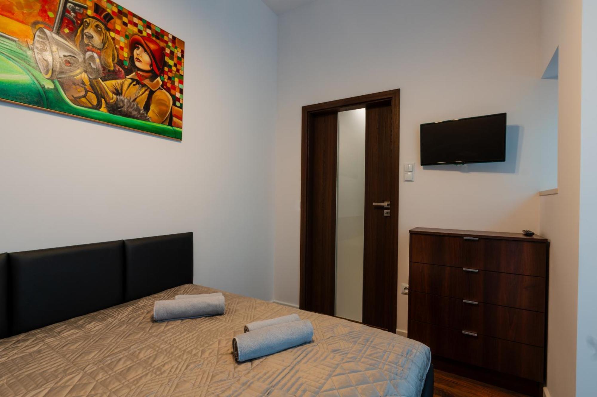 Luna Prestige Suite Краков Экстерьер фото
